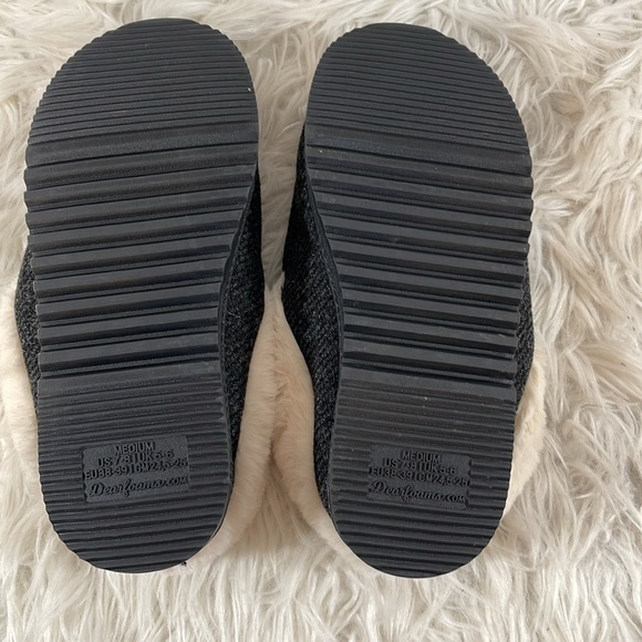 DEARFOAMS Slippers With Memory Foam Slip On Size 7-8 NEW - Picture 10 of 13